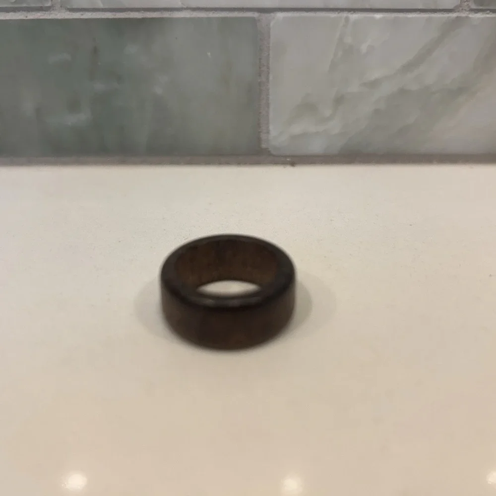 Deep Brown Wood Approx US Ring Size: 5.5